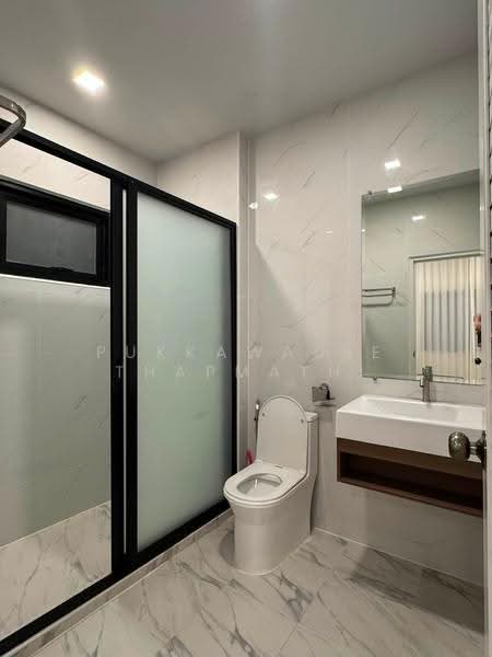 Chokchai Village 9, Chon Buri (Pattaya), Bang Lamung, Bang Lamung (Pattaya), Chon Buri (Pattaya), 5 Bedrooms, 300 sqm, Villa For Rent, by Pukkawadee Thapmathi, 500515940 - DDproperty.com