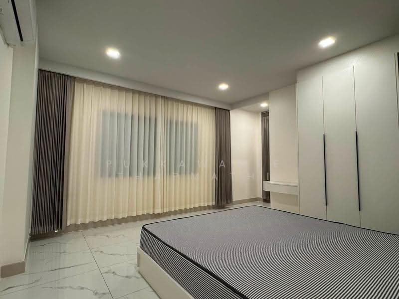 Chokchai Village 9, Chon Buri (Pattaya), Bang Lamung, Bang Lamung (Pattaya), Chon Buri (Pattaya), 5 Bedrooms, 300 sqm, Villa For Rent, by Pukkawadee Thapmathi, 500515940 - DDproperty.com