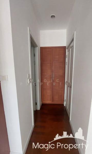 Baan Sansiri Sukhumvit 67, Bangkok, 32 Soi Sukhumvit 67, Phra Kanong Nua, Watthana, Bangkok, 4 Bedrooms, 380 sqm, Single Detached House For Sale, by Magic Property, 500515970 - DDproperty.com