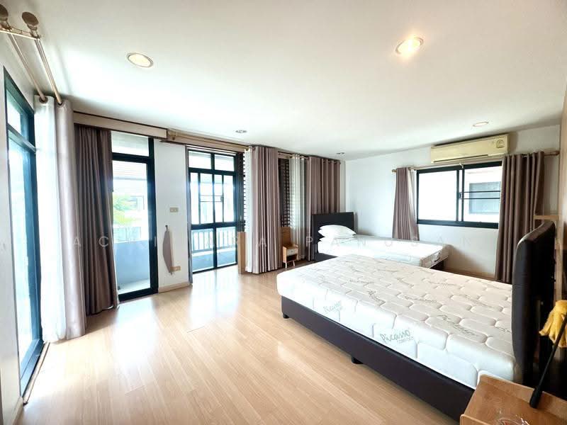 หมู่บ้านรีเจ้นท์รัชดา, Bangkok, สหการประมูล, Huai Khwang, Bangkok, , 500 sqm, Office Space For Rent, by Achiwara Panusan, 500515982 - DDproperty.com