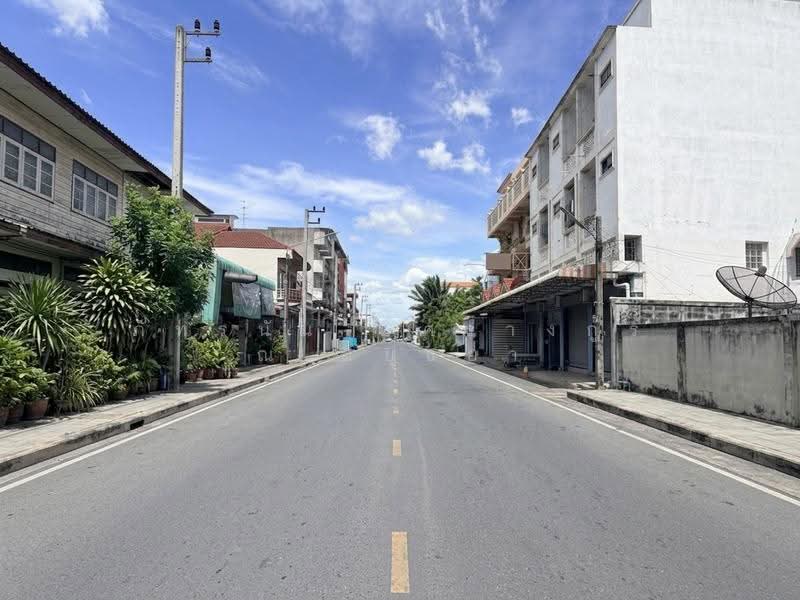 ชัยเจริญ อพาร์ทเม้นท์, Pathum Thani, Khu Khot, Lam Luk Ka, Pathum Thani, , 632 sqm, Shophouse For Sale, by ภัทรนัน อิศรางกูร ณ อยุธยา, 500515988 - DDproperty.com