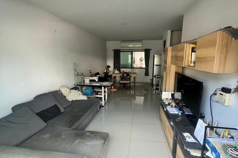 Modi Villa Phetkasem 69, Bangkok, Liap Khlong Phasi Charoen Road, Nong Kham, Nong Khaem, Bangkok, 3 Bedrooms, 100 sqm, Townhouse For Sale, by ชนะชาติ นนท์ตา, 500515998 - DDproperty.com