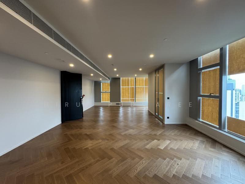 The Residences 38, Bangkok, Soi Sukhumvit 38, Phra Kanong, Khlong Toei, Bangkok, 4 Bedrooms, 221 sqm, Condo For Sale, by Hirun Pudwaree, 500516000 - DDproperty.com