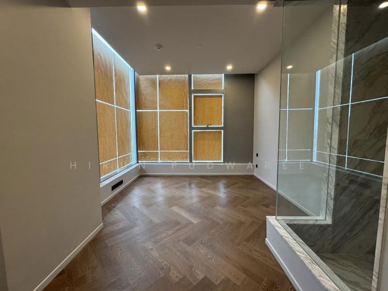 The Residences 38, Bangkok, Soi Sukhumvit 38, Phra Kanong, Khlong Toei, Bangkok, 4 Bedrooms, 221 sqm, Condo For Sale, by Hirun Pudwaree, 500516000 - DDproperty.com