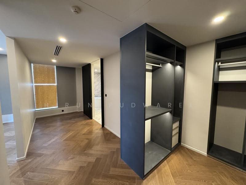 The Residences 38, Bangkok, Soi Sukhumvit 38, Phra Kanong, Khlong Toei, Bangkok, 4 Bedrooms, 221 sqm, Condo For Sale, by Hirun Pudwaree, 500516000 - DDproperty.com