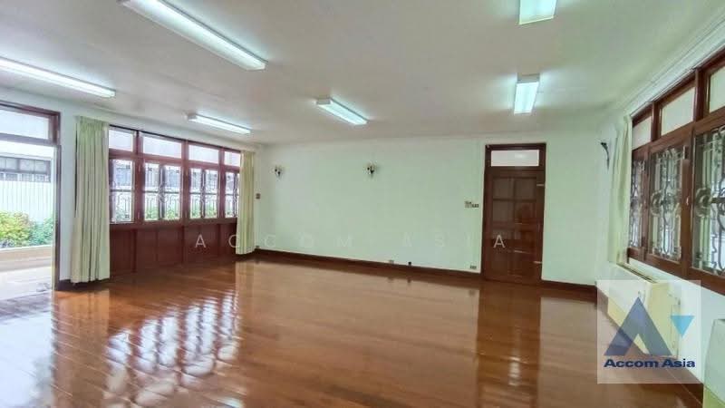 House, Bangkok, Khlong Tan Nua, Watthana, Bangkok, 3 Bedrooms, 100 sqm, Single Detached House For Rent, by Accom Asia, 500516022 - DDproperty.com