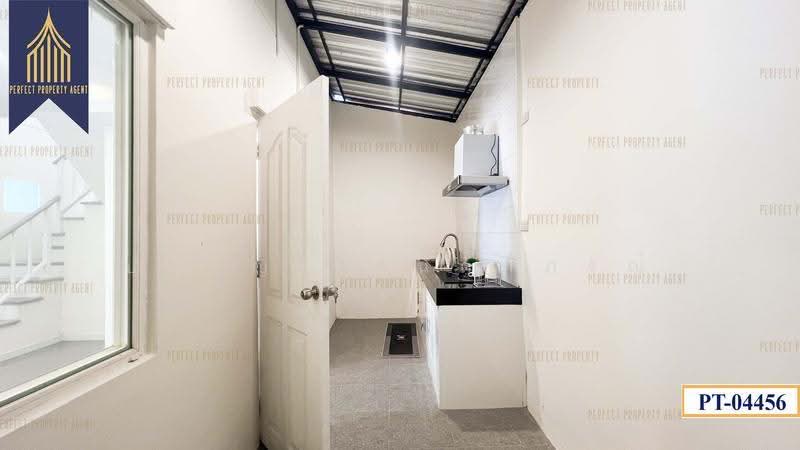The Connect 8 Bangna, Samut Prakan, Soi Mahachai Yak 1, Bangphli Yai, Bang Plee, Samut Prakan, 3 Bedrooms, 110 sqm, Townhouse For Sale, by ปภัชญา ธนัตถ์ภรณ์, 500516043 - DDproperty.com