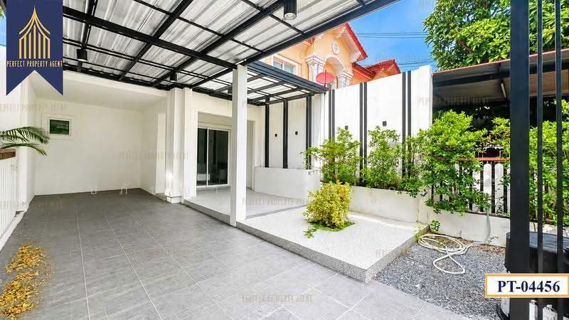 The Connect 8 Bangna, Samut Prakan, Soi Mahachai Yak 1, Bangphli Yai, Bang Plee, Samut Prakan, 3 Bedrooms, 110 sqm, Townhouse For Sale, by ปภัชญา ธนัตถ์ภรณ์, 500516043 - DDproperty.com