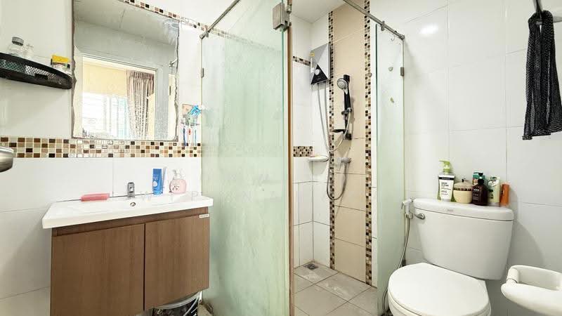 Villette Lite Pattanakarn, Bangkok, Soi Phatthanakan 38, Phatthanakan Road, Suan Luang, Bangkok, 3 Bedrooms, 110 sqm, Townhouse For Sale, by Ponwimol Wipanarapai, 500516064 - DDproperty.com