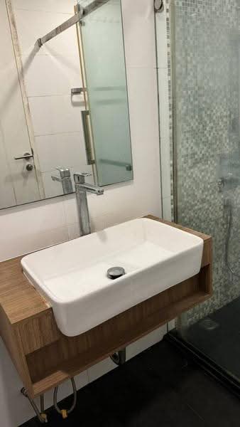 A Space ID Asok-Ratchada, Bangkok, 624 Asoke-Dindaeng Road, Din Daeng, Bangkok, 1 Bedroom, 34 sqm, Condo For Sale, by Narupon Jongmanwattana, 500516067 - DDproperty.com