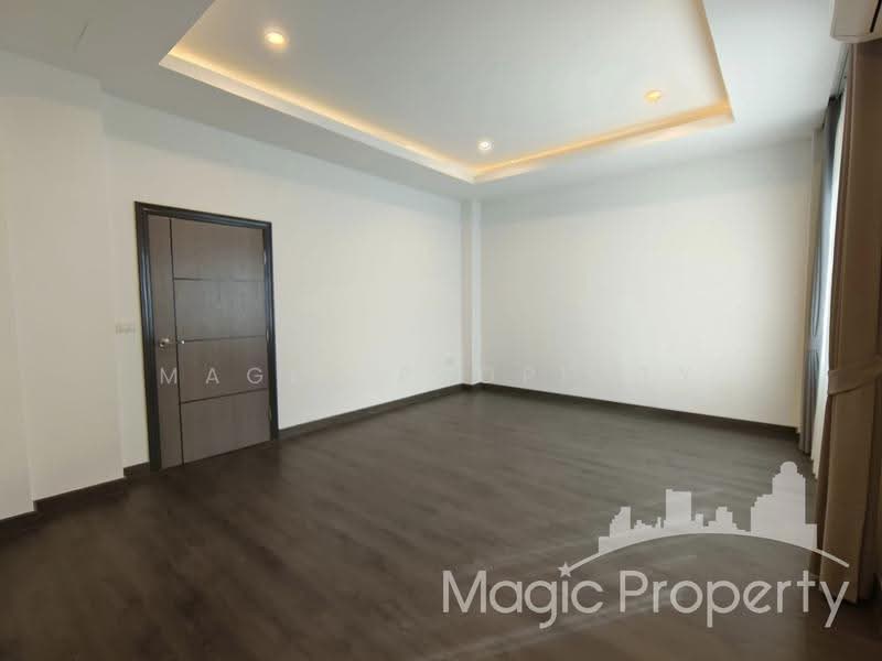 4 Bedroom Single House For Rent in Soi Sukhumvit 65, Bangkok, สุขุมวิท 65, Phra Kanong Nua, Watthana, Bangkok, 4 Bedrooms, 330 sqm, Single Detached House For Rent, by Magic Property, 500516074 - DDproperty.com