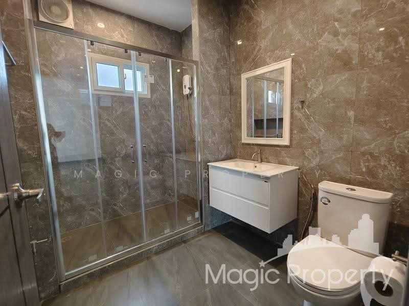 4 Bedroom Single House For Rent in Soi Sukhumvit 65, Bangkok, สุขุมวิท 65, Phra Kanong Nua, Watthana, Bangkok, 4 Bedrooms, 330 sqm, Single Detached House For Rent, by Magic Property, 500516074 - DDproperty.com