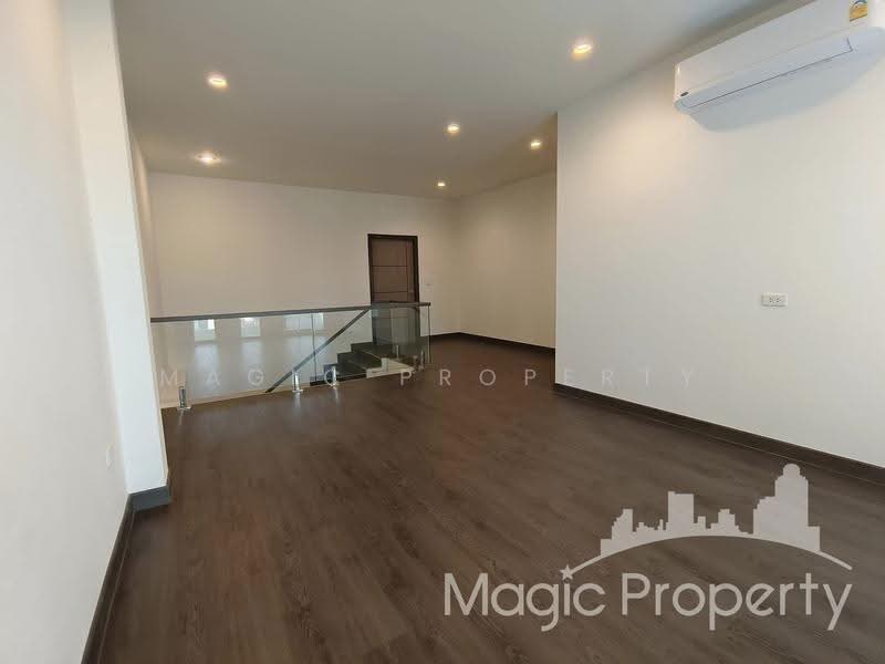 4 Bedroom Single House For Rent in Soi Sukhumvit 65, Bangkok, สุขุมวิท 65, Phra Kanong Nua, Watthana, Bangkok, 4 Bedrooms, 330 sqm, Single Detached House For Rent, by Magic Property, 500516074 - DDproperty.com