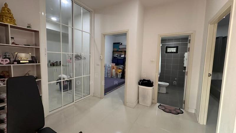 เอ็มวิลเลจ บางปะกง, Chachoengsao, Bang Pakong, Bang Pakong, Chachoengsao, 2 Bedrooms, 83 sqm, Semi-Detached House (Twin House) For Sale, by The Best Property เก๋, 500516084 - DDproperty.com