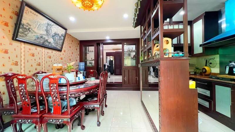 Lumpini Town Home Ratchada-Rama 3, Bangkok, Rama 3, Khlong Toei, Bangkok, 4 Bedrooms, 250 sqm, Townhouse For Sale, by นาริน งาคม, 500516087 - DDproperty.com