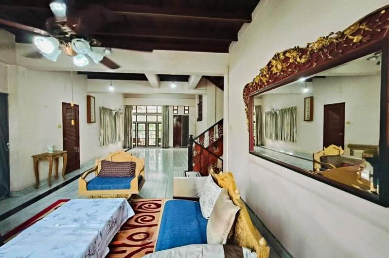 หมู่บ้านเมืองเอก โครงการ 1 ซอยพหลโยธิน 87, ซอยเอกบูรพา 4, Pathum Thani, Lak Hok, Muang Pathum Thani, Pathum Thani, 4 Bedrooms, 320 sqm, Single Detached House For Sale, by ชนะชาติ นนท์ตา, 500516096 - DDproperty.com