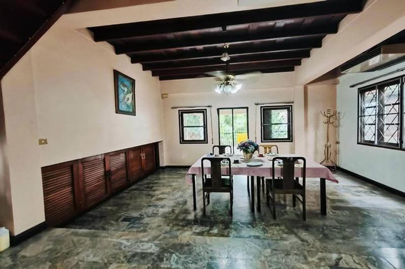 หมู่บ้านเมืองเอก โครงการ 1 ซอยพหลโยธิน 87, ซอยเอกบูรพา 4, Pathum Thani, Lak Hok, Muang Pathum Thani, Pathum Thani, 4 Bedrooms, 320 sqm, Single Detached House For Sale, by ชนะชาติ นนท์ตา, 500516096 - DDproperty.com
