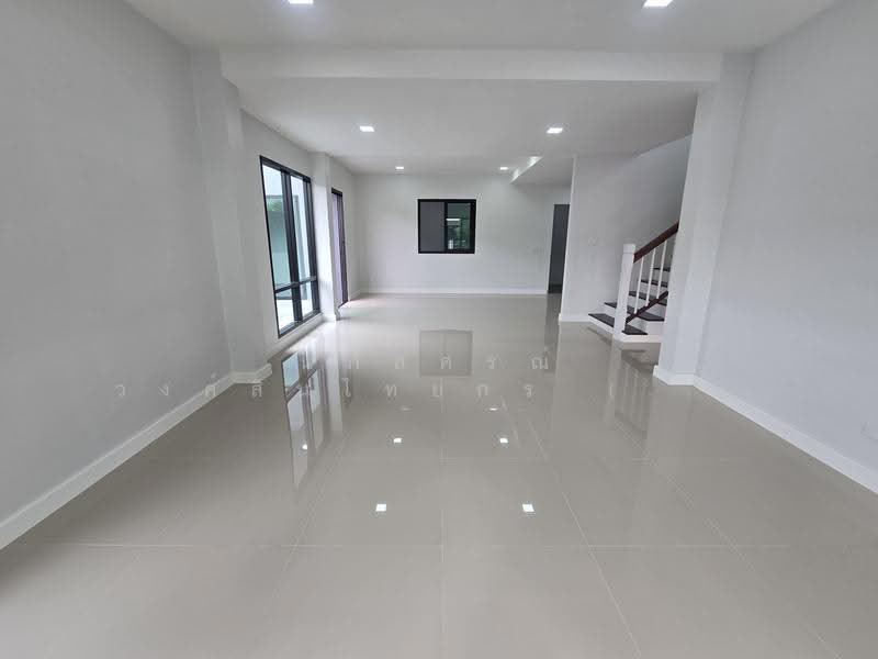 Pruksa Village 21 Delight : พฤกษาวิลเลจ 21 ดีไลท์, ปทุมธานี, หมู่บ้านพฤกษาวิลเลจ21, ลาดสวาย, ลำลูกกา, ปทุมธานี, 200 ตร.ม., บ้านเดี่ยว ขาย, โดย นภัสศรณ์ วงศ์สินไทยกร (นันท์), 500516121 - DDproperty.com