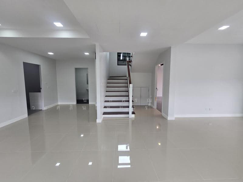 Pruksa Village 21 Delight : พฤกษาวิลเลจ 21 ดีไลท์, ปทุมธานี, หมู่บ้านพฤกษาวิลเลจ21, ลาดสวาย, ลำลูกกา, ปทุมธานี, 200 ตร.ม., บ้านเดี่ยว ขาย, โดย นภัสศรณ์ วงศ์สินไทยกร (นันท์), 500516121 - DDproperty.com