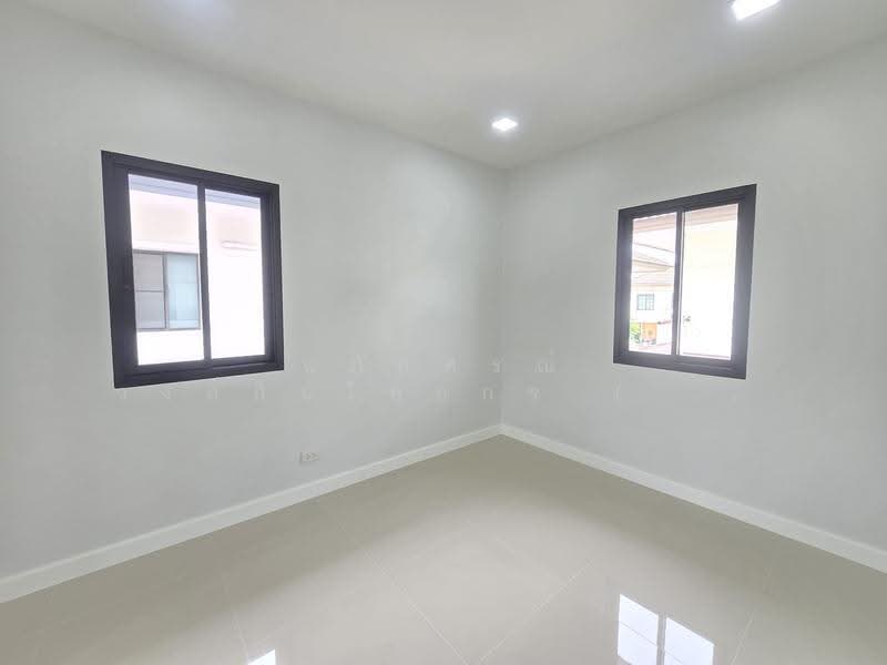 Pruksa Village 21 Delight : พฤกษาวิลเลจ 21 ดีไลท์, ปทุมธานี, หมู่บ้านพฤกษาวิลเลจ21, ลาดสวาย, ลำลูกกา, ปทุมธานี, 200 ตร.ม., บ้านเดี่ยว ขาย, โดย นภัสศรณ์ วงศ์สินไทยกร (นันท์), 500516121 - DDproperty.com