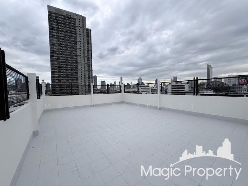 4 Bedroom Townhouse near Banthat Thong For Rent, Bangkok, ถนนจารุเมือง, Rong Muang, Pathum Wan, Bangkok, 4 Bedrooms, 1,000 sqm, Townhouse For Rent, by Magic Property, 500516126 - DDproperty.com