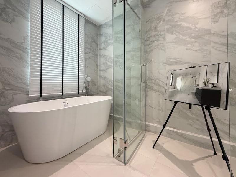 Khlongtan Nivet : คลองตันนิเวศน์, กรุงเทพ, 20 ซอยปรีดีพนมยงค์ 42, คลองตันเหนือ, วัฒนา, กรุงเทพ, 192 ตร.ม., ทาวน์เฮ้าส์ ขาย, โดย วรเมธ นิลสุวรรณ, 500516135 - DDproperty.com