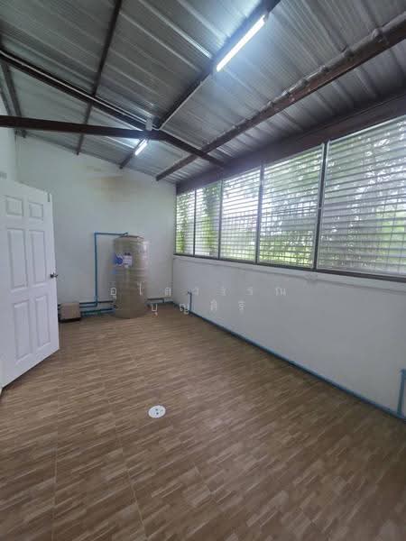 Two-story townhomes near BTS Sri Eiam and Sri Udom, Bangkok, ศรีนครินทร์, Nong Bon, Prawet, Bangkok, 4 Bedrooms, 180 sqm, Townhouse For Rent, by Ulaiwan Boonsiri, 500516136 - DDproperty.com