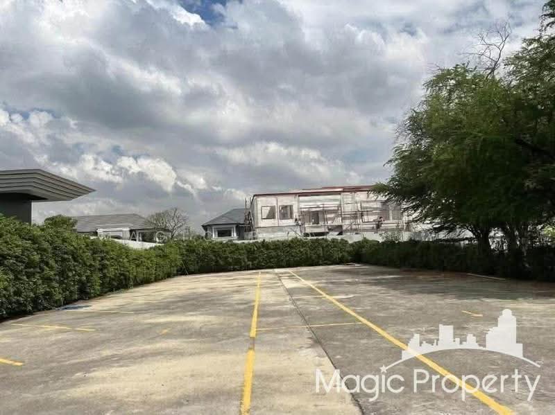 Land 217 Sq. Wah. For Sale in Soi Bearing 31/1, Samut Prakan, Samrong Nua, Muang Samut Prakarn, Samut Prakan, , 868 sqm, Land For Sale, by Magic Property, 500516143 - DDproperty.com