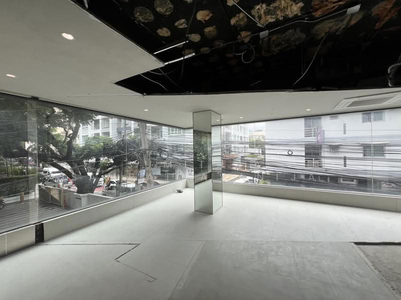 พื้นที่ให้เช่า ทองหล่อ สุขุมวิท : Space for rent Thonglor, Sukhumvit, กรุงเทพ, คลองตันเหนือ, วัฒนา, กรุงเทพ, 232 ตร.ม., พื้นที่ขายของ ให้เช่า, โดย Sumitara Sampattavanija, 500516166 - DDproperty.com