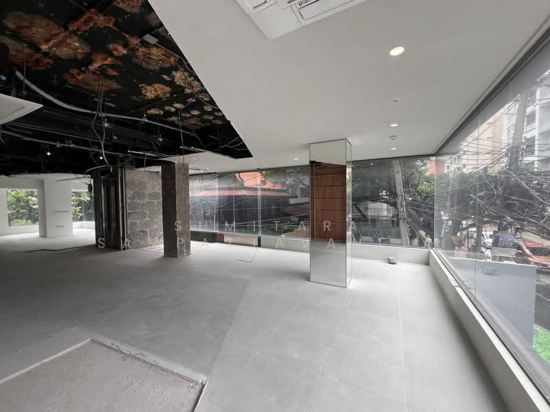 พื้นที่ให้เช่า ทองหล่อ สุขุมวิท : Space for rent Thonglor, Sukhumvit, กรุงเทพ, คลองตันเหนือ, วัฒนา, กรุงเทพ, 232 ตร.ม., พื้นที่ขายของ ให้เช่า, โดย Sumitara Sampattavanija, 500516166 - DDproperty.com
