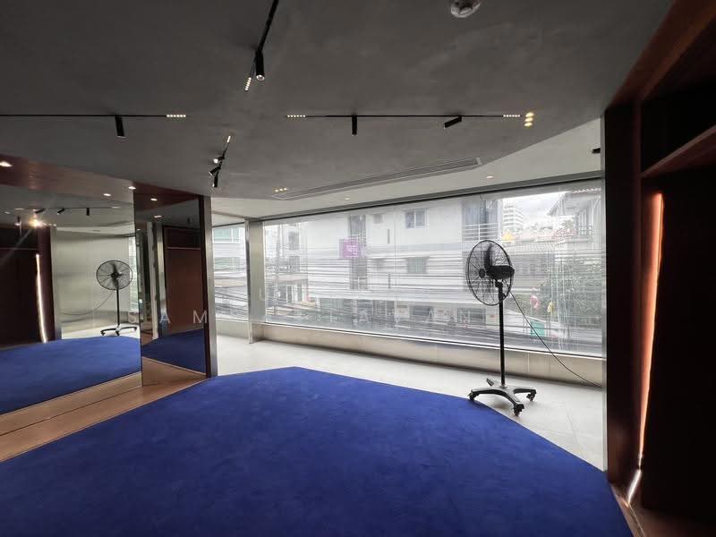 พื้นที่ให้เช่า ทองหล่อ สุขุมวิท : Space for rent Thonglor, Sukhumvit, กรุงเทพ, คลองตันเหนือ, วัฒนา, กรุงเทพ, 232 ตร.ม., พื้นที่ขายของ ให้เช่า, โดย Sumitara Sampattavanija, 500516166 - DDproperty.com