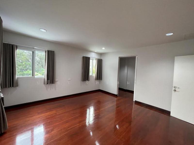 Detached house 4 Bedrooms in Sukhumvit 65 about 5-10 min to St Andrew In'tl school Sukhumvit, Bangkok, สุขุมวิท 65, Phra Kanong Nua, Watthana, Bangkok, 4 Bedrooms, 200 sqm, Single Detached House For Rent, by ปรีชา จิตต์สมนึก, 500516226 - DDproperty.com