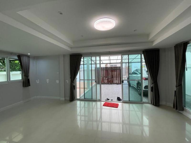 Detached house 4 Bedrooms in Sukhumvit 65 about 5-10 min to St Andrew In'tl school Sukhumvit, Bangkok, สุขุมวิท 65, Phra Kanong Nua, Watthana, Bangkok, 4 Bedrooms, 200 sqm, Single Detached House For Rent, by ปรีชา จิตต์สมนึก, 500516226 - DDproperty.com