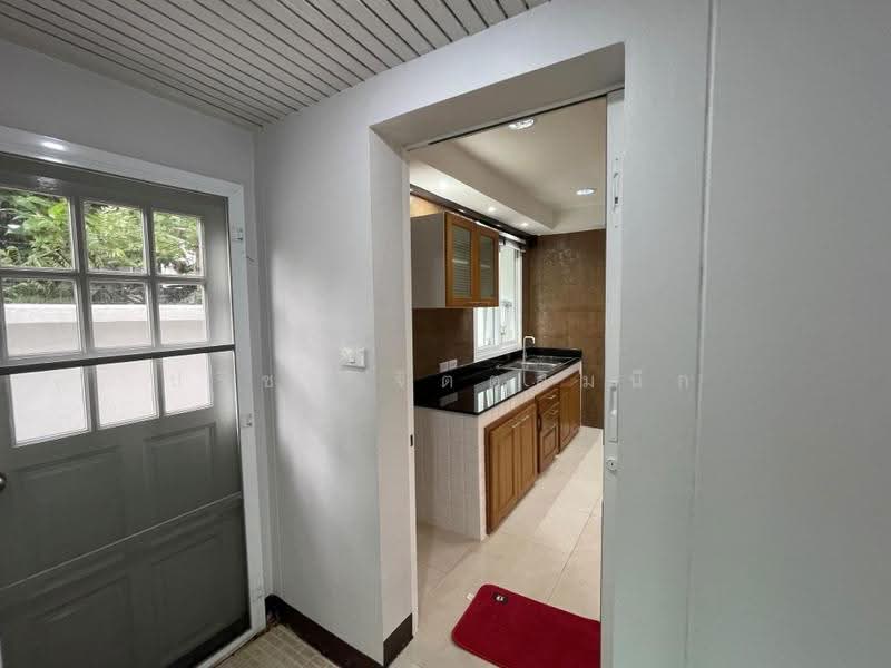 Detached house 4 Bedrooms in Sukhumvit 65 about 5-10 min to St Andrew In'tl school Sukhumvit, Bangkok, สุขุมวิท 65, Phra Kanong Nua, Watthana, Bangkok, 4 Bedrooms, 200 sqm, Single Detached House For Rent, by ปรีชา จิตต์สมนึก, 500516226 - DDproperty.com