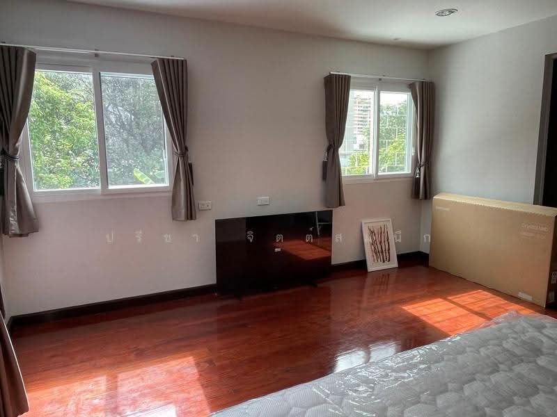 บ้านเดี่ยว 2 ชั้น มี 4 ห้องนอน ตกแต่งเฟอร์นิเจอร์พร้อมอยู่ สุขุมวิท 63-71, กรุงเทพ, สุขุมวิท 65, พระโขนงเหนือ, วัฒนา, กรุงเทพ, 200 ตร.ม., บ้านเดี่ยว ให้เช่า, โดย ปรีชา จิตต์สมนึก, 500516226 - DDproperty.com