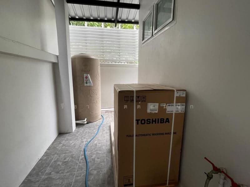 บ้านเดี่ยว 2 ชั้น มี 4 ห้องนอน ตกแต่งเฟอร์นิเจอร์พร้อมอยู่ สุขุมวิท 63-71, กรุงเทพ, สุขุมวิท 65, พระโขนงเหนือ, วัฒนา, กรุงเทพ, 200 ตร.ม., บ้านเดี่ยว ให้เช่า, โดย ปรีชา จิตต์สมนึก, 500516226 - DDproperty.com
