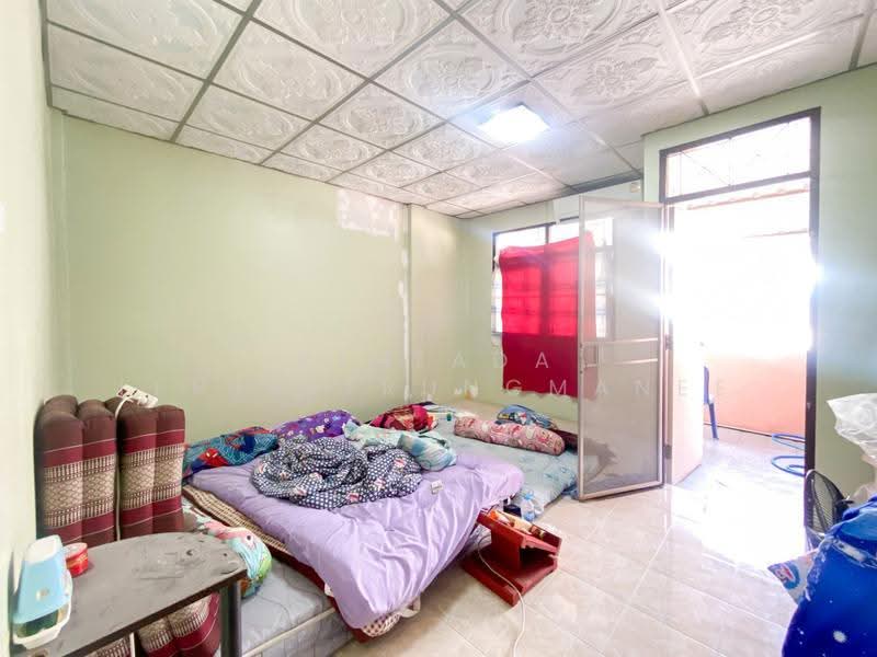 ทาวน์เฮาส์ ซอย สะอิ้ง 1-3, Nonthaburi, Bang Kruai, Bang Kruai, Nonthaburi, 2 Bedrooms, 90 sqm, Townhouse For Sale, by Pimlada Lertritrungmanee, 500516329 - DDproperty.com