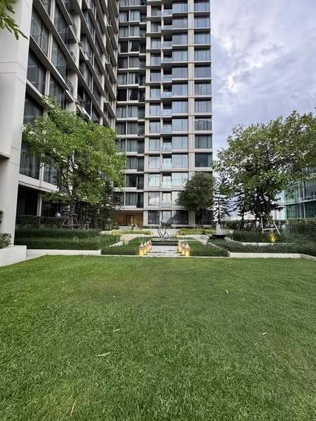 The Esse Asoke, Bangkok, 333 Soi Sukhumvit 21, Sukhumvit Road, Khlongtoei Nua, Watthana, Bangkok, 1 Bedroom, 51 sqm, Condo For Sale, by Phatsaran Kaiboriboon, 500516357 - DDproperty.com