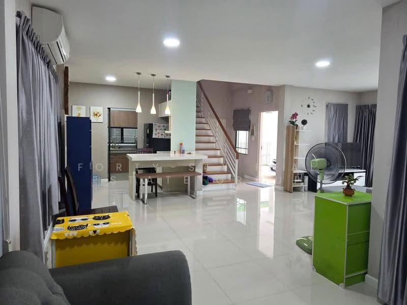 Mantana Lake Watcharapol, Bangkok, Sukhaphiban 5 Road, O-Ngoen, Sai Mai, Bangkok, 3 Bedrooms, 240 sqm, Single Detached House For Rent, by Forty-Six Real Estate Group, 500516396 - DDproperty.com