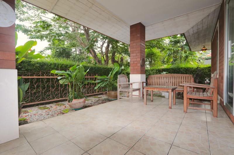 3 Bedrooms House in Wang Tan Hang Dong, Chiang Mai, San Phak Wan, Hang Dong, Chiang Mai, 3 Bedrooms, 184 sqm, Single Detached House For Sale, by คุณ รุ่งทิพย์, 500516424 - DDproperty.com