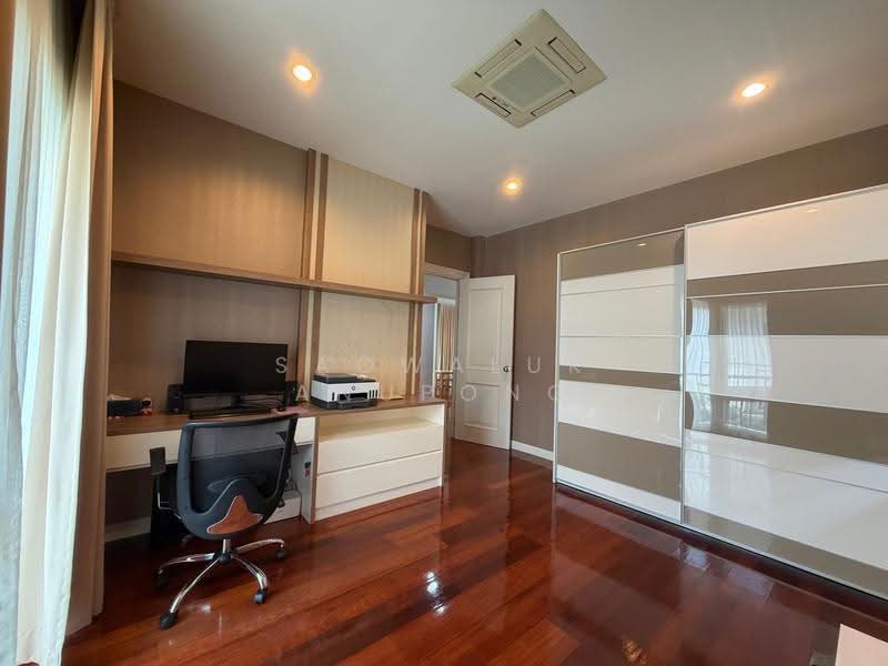 Villa Nakarin Onnut-Wongwaen, Bangkok, Sukhapiban 2 Road, Prawet, Bangkok, 4 Bedrooms, 280 sqm, Single Detached House For Sale, by Saowaluk Anupong, 500516433 - DDproperty.com