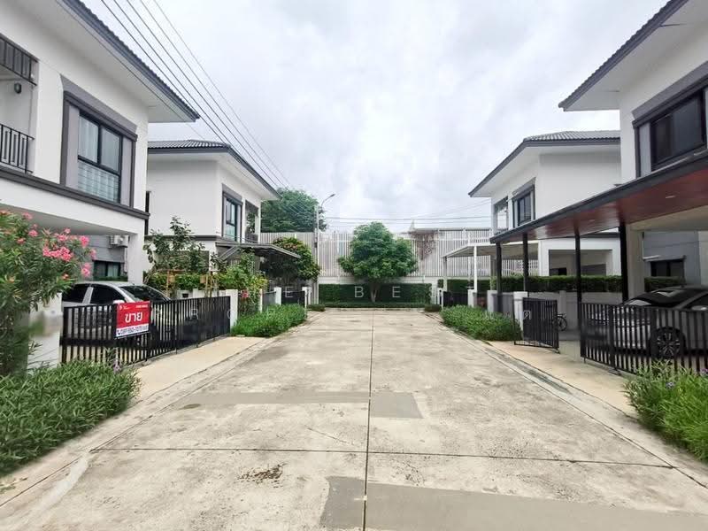 Lumpini Townplace Sukhumvit-Srinakarin, Samut Prakan, Samrong Nua, Muang Samut Prakarn, Samut Prakan, 3 Bedrooms, 158 sqm, Single Detached House For Sale, by The Best Property แต, 500516461 - DDproperty.com