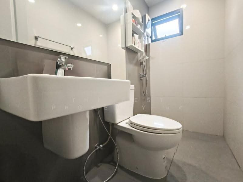 Lumpini Townplace Sukhumvit-Srinakarin, Samut Prakan, Samrong Nua, Muang Samut Prakarn, Samut Prakan, 3 Bedrooms, 158 sqm, Single Detached House For Sale, by The Best Property แต, 500516461 - DDproperty.com