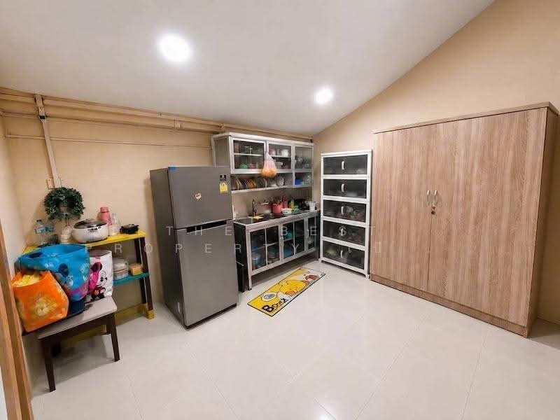 ทาวน์เฮ้าส์หนองไม้แดง ชลบุรี, Chon Buri (Pattaya), Nong Mai Daeng, Muang Chon Buri, Chon Buri (Pattaya), 2 Bedrooms, 40 sqm, Townhouse For Sale, by The Best Property เปียนโน, 500516476 - DDproperty.com