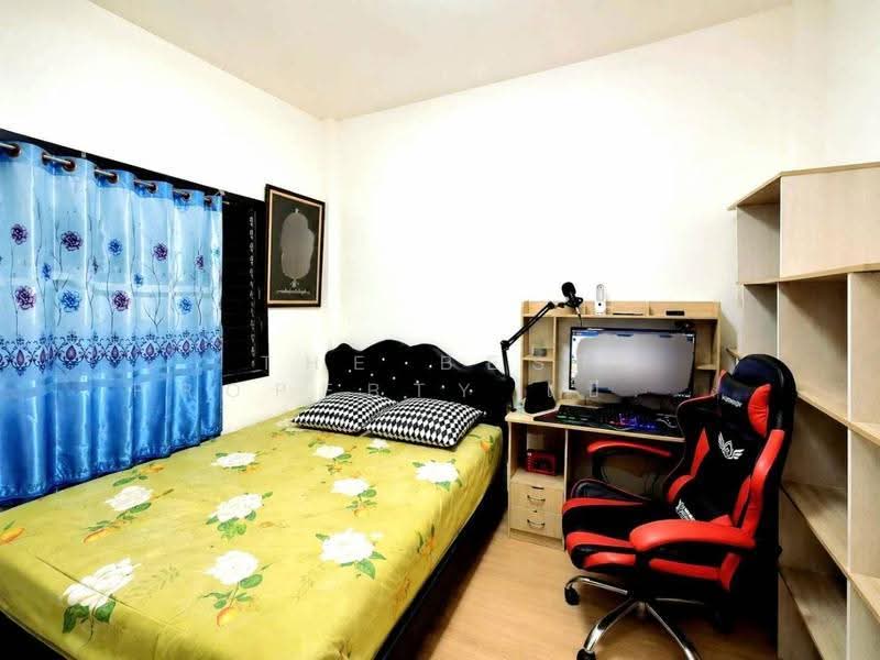 ทาวน์เฮ้าส์หนองไม้แดง ชลบุรี, Chon Buri (Pattaya), Nong Mai Daeng, Muang Chon Buri, Chon Buri (Pattaya), 2 Bedrooms, 40 sqm, Townhouse For Sale, by The Best Property เปียนโน, 500516476 - DDproperty.com
