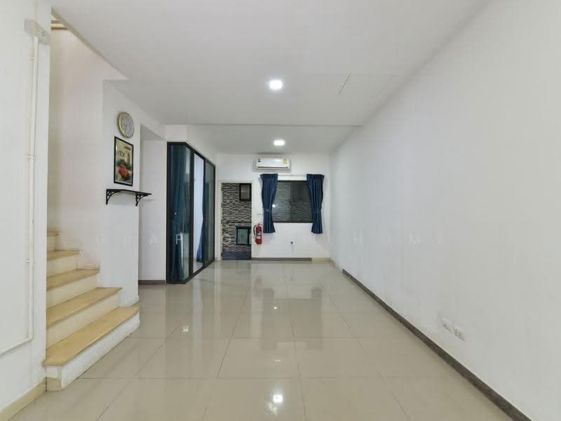 Pruksa Ville Wongwaen-Onnut, Samut Prakan, Kanchanaphisek 39 Road, Rachathewa, Bang Plee, Samut Prakan, 3 Bedrooms, 120 sqm, Townhouse For Sale, by Grap Grow Home, 500516478 - DDproperty.com
