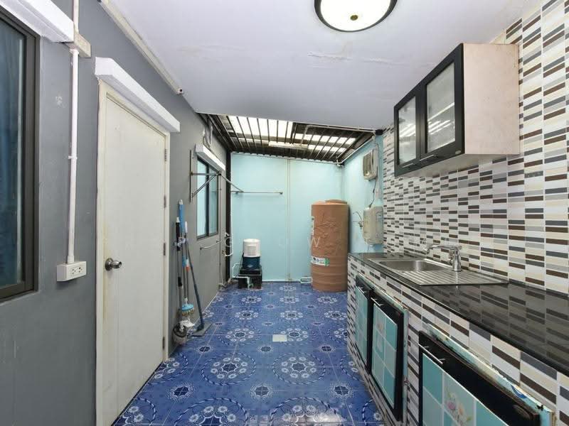 Pruksa Ville Wongwaen-Onnut, Samut Prakan, Kanchanaphisek 39 Road, Rachathewa, Bang Plee, Samut Prakan, 3 Bedrooms, 120 sqm, Townhouse For Sale, by Grap Grow Home, 500516478 - DDproperty.com