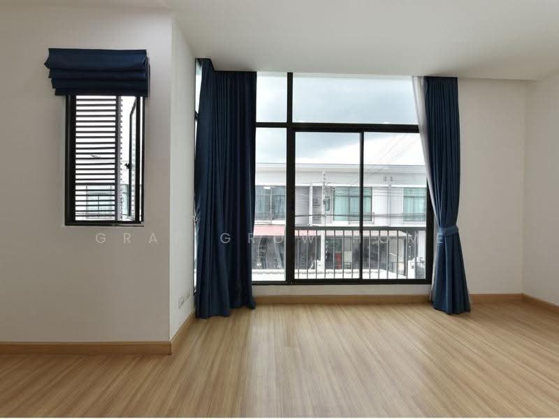 Pruksa Ville Wongwaen-Onnut, Samut Prakan, Kanchanaphisek 39 Road, Rachathewa, Bang Plee, Samut Prakan, 3 Bedrooms, 120 sqm, Townhouse For Sale, by Grap Grow Home, 500516478 - DDproperty.com