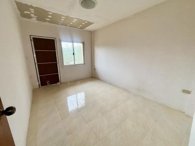 ทาวน์โฮม ใกล้ มอ, Songkhla, Thung Yai, Hat Yai, Songkhla, 3 Bedrooms, 170 sqm, Townhouse For Sale, by ชนิดาภา กัณสุทธิ์, 500516535 - DDproperty.com