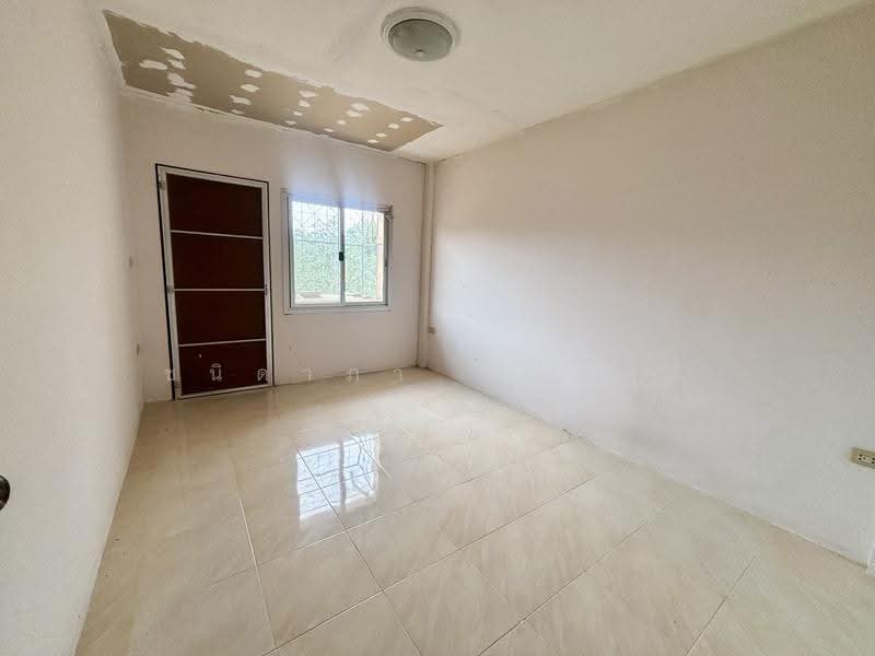 ทาวน์โฮม ใกล้ มอ, Songkhla, Thung Yai, Hat Yai, Songkhla, 3 Bedrooms, 170 sqm, Townhouse For Sale, by ชนิดาภา กัณสุทธิ์, 500516535 - DDproperty.com